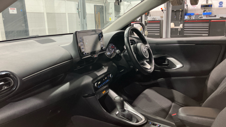 Toyota Yaris 1.5 Hybrid Icon 5dr CVT Hybrid Hatchback